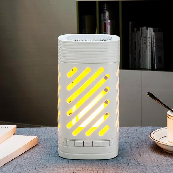 Built In Li Battery Portable Wireless Bluetooth Flame Speaker