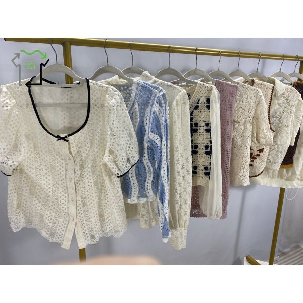 Women Second Hand Summer Floral Top Hollow Print Loose Slim Fit Casual Mixed Sizes