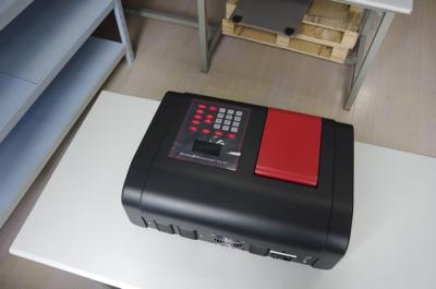 Benzeno UV do espectrofotômetro do feixe dobro do arsênico com uma varredura do comprimento de onda