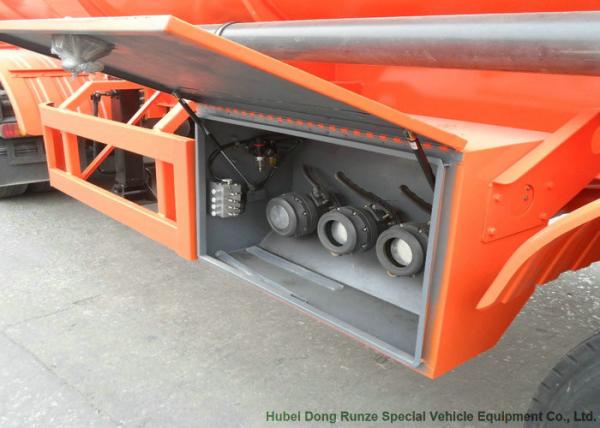 SKD 3 Axle Stainless Steel Tanker Semi Trailer For Oil / Diesel / Gasoline / Kerosene