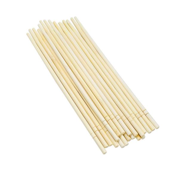 Envoltório completo uma vez em volta dos hashis de bambu para o restaurante do fast food