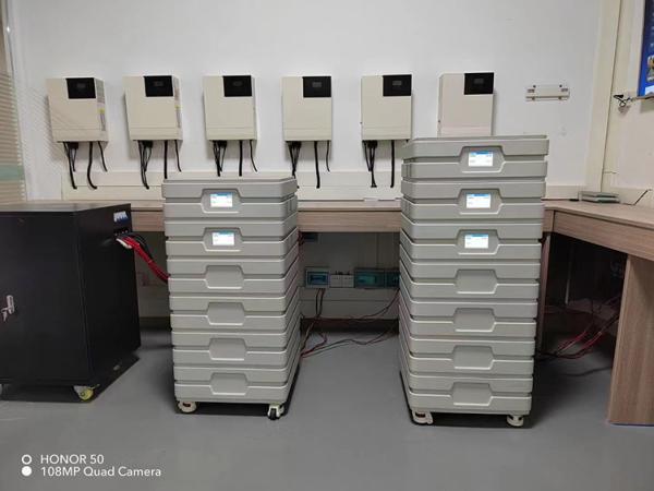 5KW Hybrid Solar Inverter On Off Grid Solar Inverter With MPPT Controller