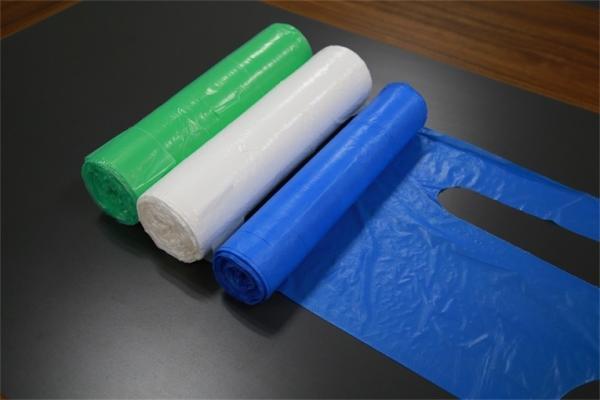 Durable Disposable PE Aprons On A Roll In Blue / Yellow / Red / White Color