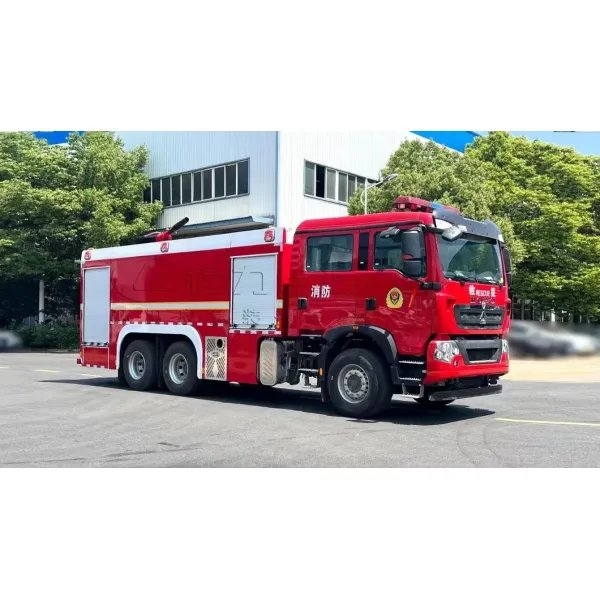 Versatile Fire Truck for Residential and Wildfire Response