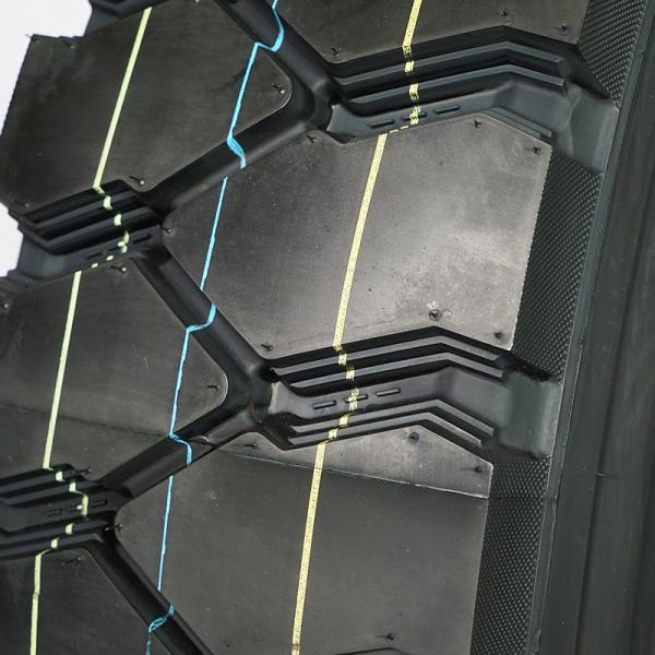 Способность перегрузки классической автошины покрышек TBR тележки шахты AR535 8.25R20 превосходная