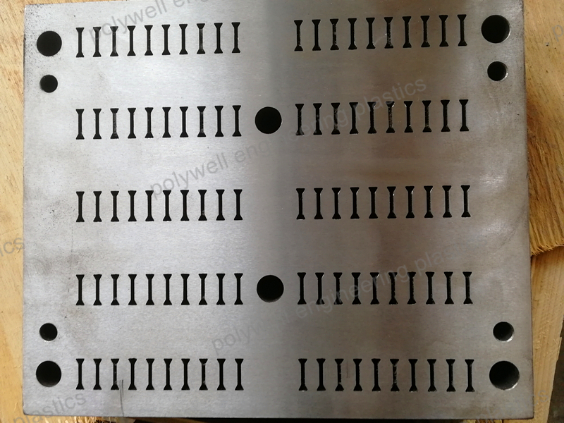 PA Nylon Plastic Extruding Molding Dies for Thermal Break Profile (ПА нейлоновый пластиковый экструзионный формовщик для профиля теплового разрыва)