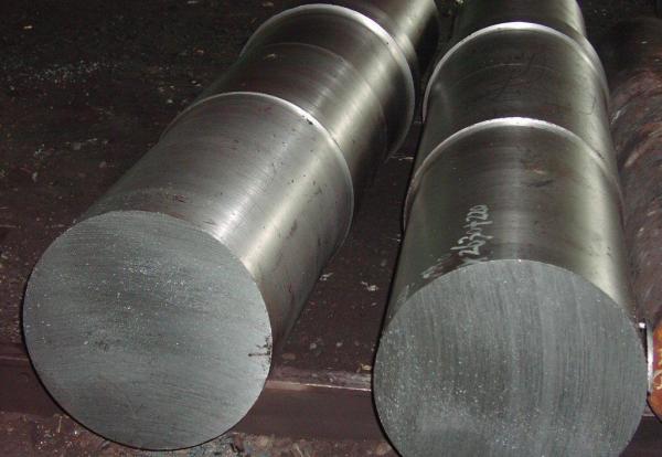 DIN 17CrNiMo6 forged alloy steel round bar with dia 10-800mm customized