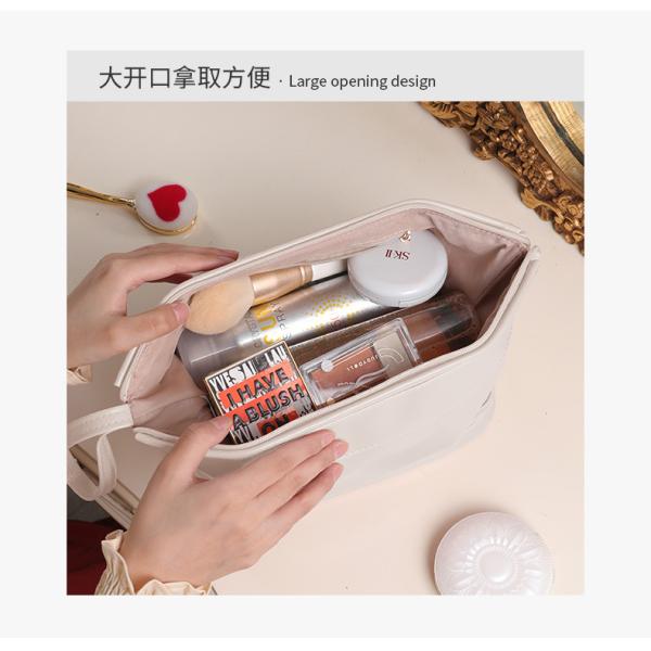 Best PU Cosmetic Bag Customized Logo Make Up Pouch for Women