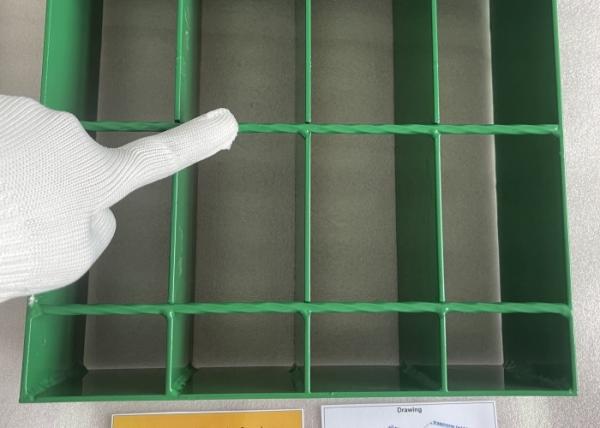 70mm x 200mm Green Steel Grating for Platforms