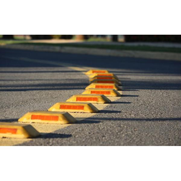 ABS Cat Eyes Plastic Road Reflectors , Reflective Road Markers Red White Green Blue