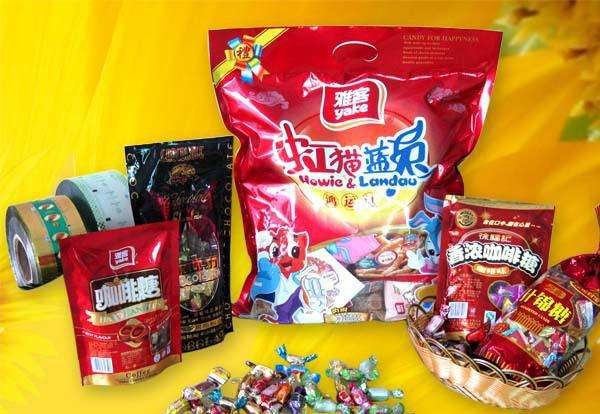 Premium BOPP Gloss Film Recyclable High Transparency Cosmetics Gift Wrapping Film