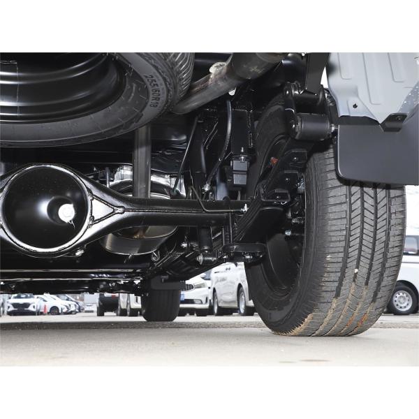 2024 Diesel 4*4 Dongfeng 8AT Rich7 Pickup 73L Tank Cargo Box 1510*1562*475mm Leather Seats