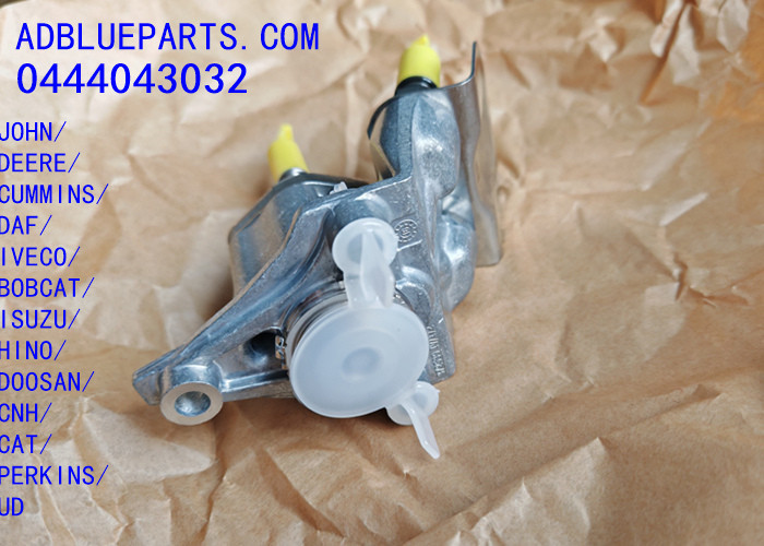 0444043032 OEM BOSCH DEF DOSING UNIT / UREA NOZZLE / DOSING MODULE 0444043032 Adblue Iniector Nozzle dosing nozzle for JOHN DEERE CUMMINS DAF IVECO BOBCAT ISUZU HINO DOOSAN CNH CAT PERKINS UD