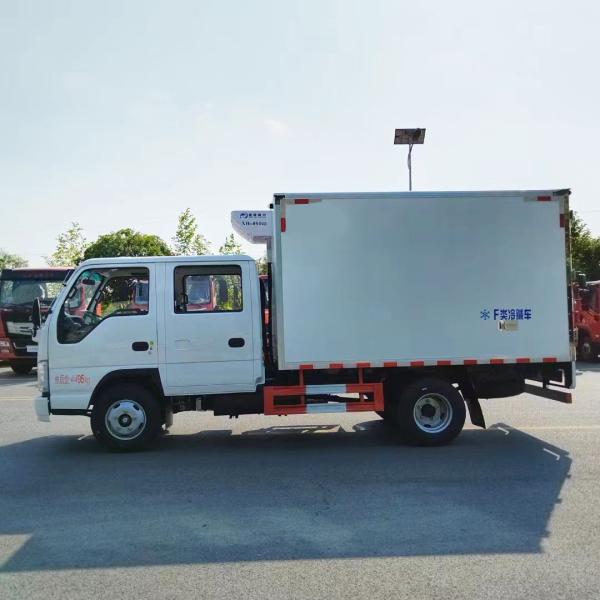 I Suzu 4*2 réfrigérateur à double rangée camion congélateur camion de stockage à froid