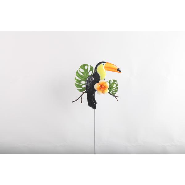 Plug In Toucan Metal Yard Ornaments Weather Resistance Garden Decorations