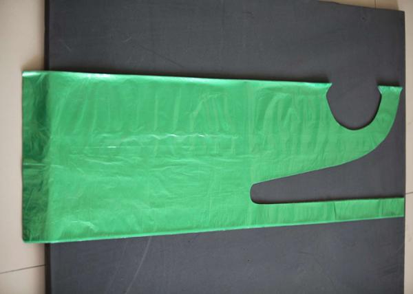 Customized 100% Virgin PE Apron Flat Packed Disposable Food Grade Allergy Free