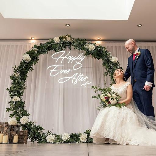 UL 61cm Neon Lighted Sign 230v Decorative Wedding Neon Sign Rental