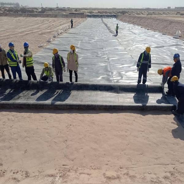 100% Virgin HDPE LLDPE 1mm 2mm HDPE Geomembrane Liner for Fish Pond Culture Landfill
