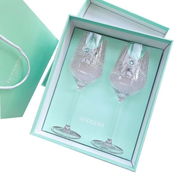 Pantone Ivory Board Wine Glasses Gift Box Packaging With PP Rope Handle