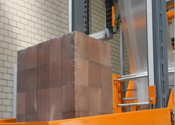 Industrial Automatic Film Wrapping Machine With Cold Stretching Mechanism