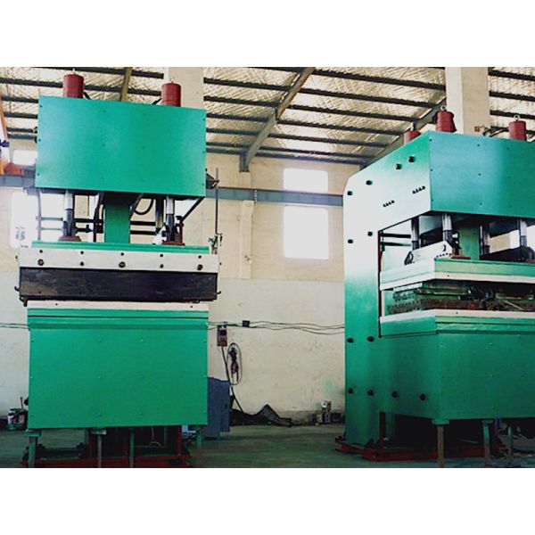Frame Rubber Sidewall Belt Vulcanizing Press Machine with PLC Control System, Customized Size, and Electric/Steam/Oil Heating