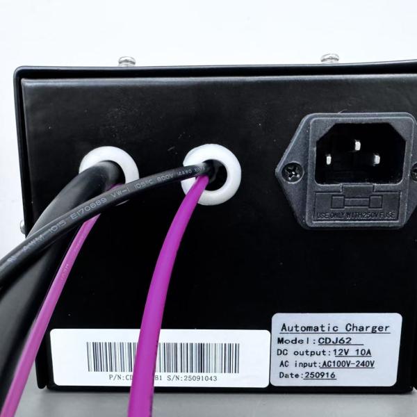 127V-264V Truck Forklift Battery Charger 15V 10A IP54 Waterproof