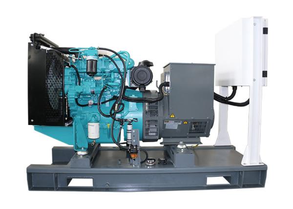 começo do gerador diesel de 20kw 25kva perkins auto com aquecedor de água do ATS