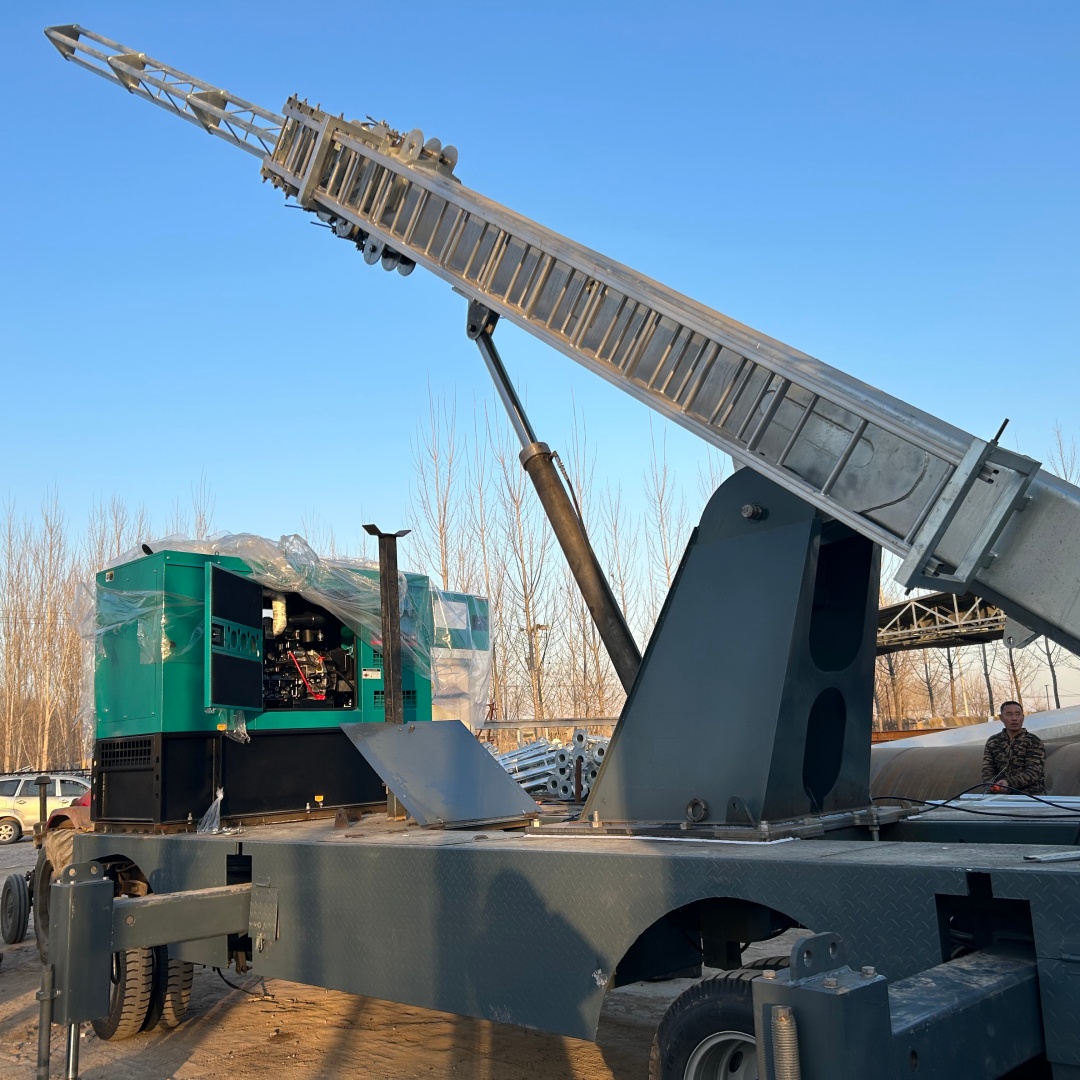 Hot Dip Galvanized Mobile Emergency Communication Tower Trailer Telescopic Mast Lattice Tower for Rapid Deployment Base Station