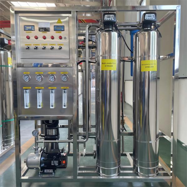 Máquina de osmose reversa industrial comercial de dois estágios para pequenas famílias Equipamento de filtragem de água pura Tratamento de água