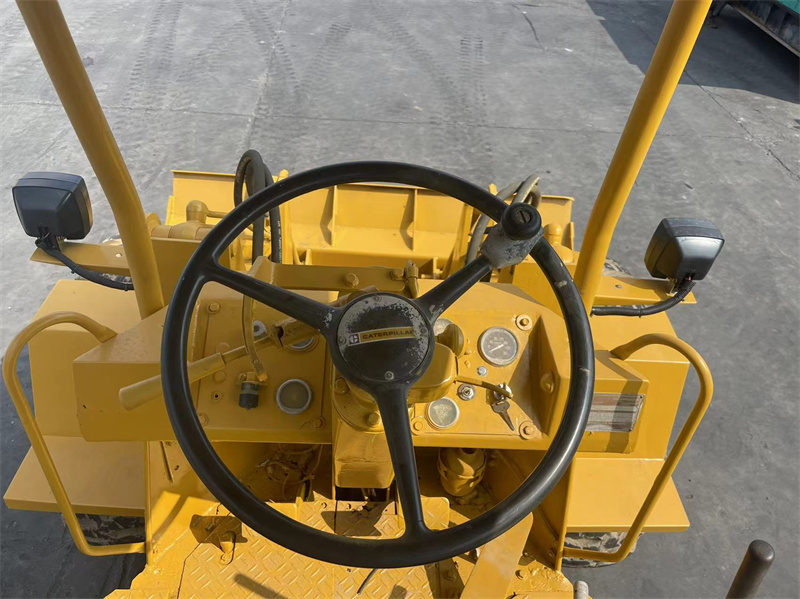 Использованный нагрузчик на колеса Caterpillar Cat 910 Использованный нагрузчик CAT 910 Front End
