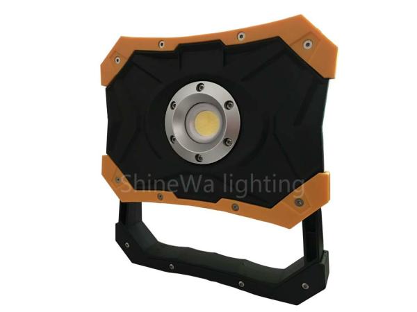 15Watt Powerful Battery Powered Portable Led Work Lights With High Lumen