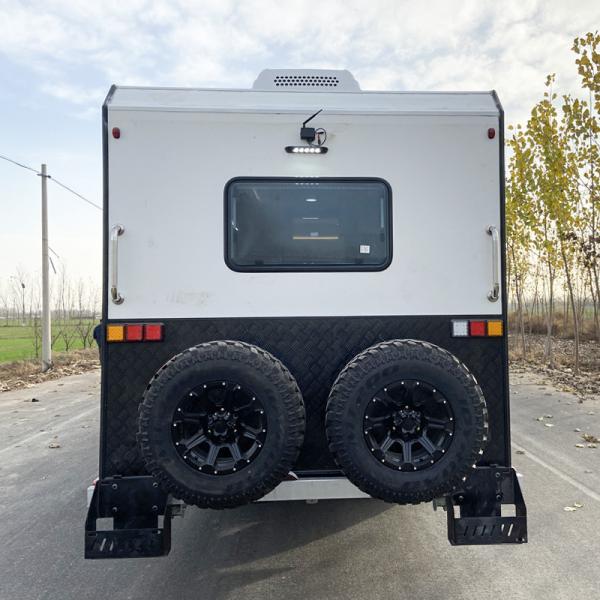 L'alliage roule le climatiseur de campeur de remorque d'Off Road outre de la remorque de campeur de grille