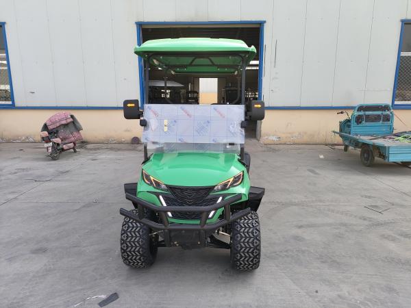 The New Off-Road 4-Seater Green High-End Electric Golf Cart Supports Customized Colors And LOGO Four-Wheel Disc Brakes
