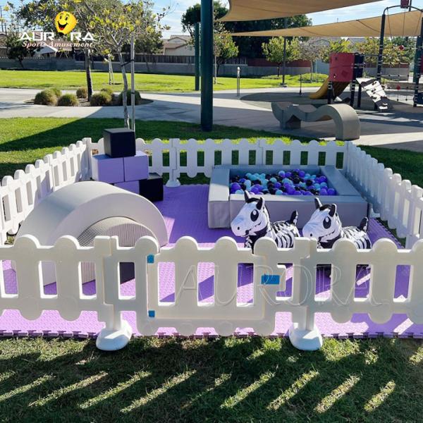 Equipamento de brinquedos para crianças Festa de aniversário Outdoor Eventos Aluguer Negócios Roxo