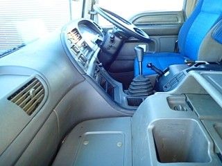 EURO IV ISUZU Used Tractor Truck 350 Hp Engine Power 6175x2496x3350mm