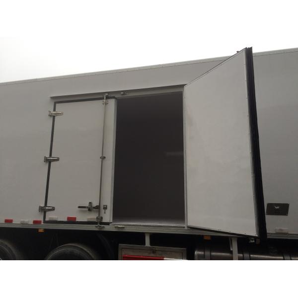 Large Capacity Refrigerator Box Truck 10 Wheels With Insulation Panels