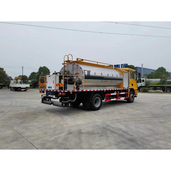 China Dongfeng 6ton Asphalt Distributor 4x2 Asphalt Distributor Truck for Sale
