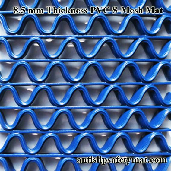 Slip Resistant Paddling Pool Mats S Wave Wet Area Changing Room Floor Mats 8.5MM