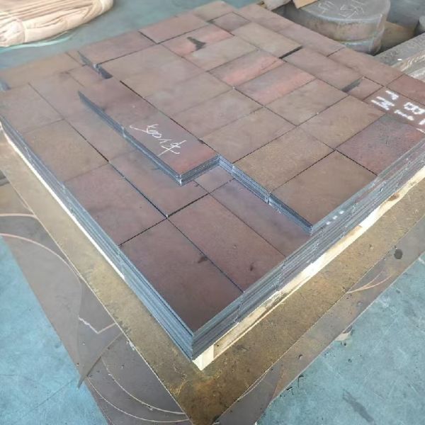 Hot Rolled 30CrMnSiA Alloy Steel Plate Thickness 10 - 200mm Custom Cutting As Request