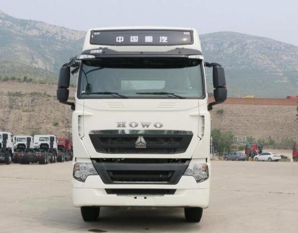 HOWO T7H Used Heavy Duty Trucks 6x4 Drive With A / C 397kW Engine Power