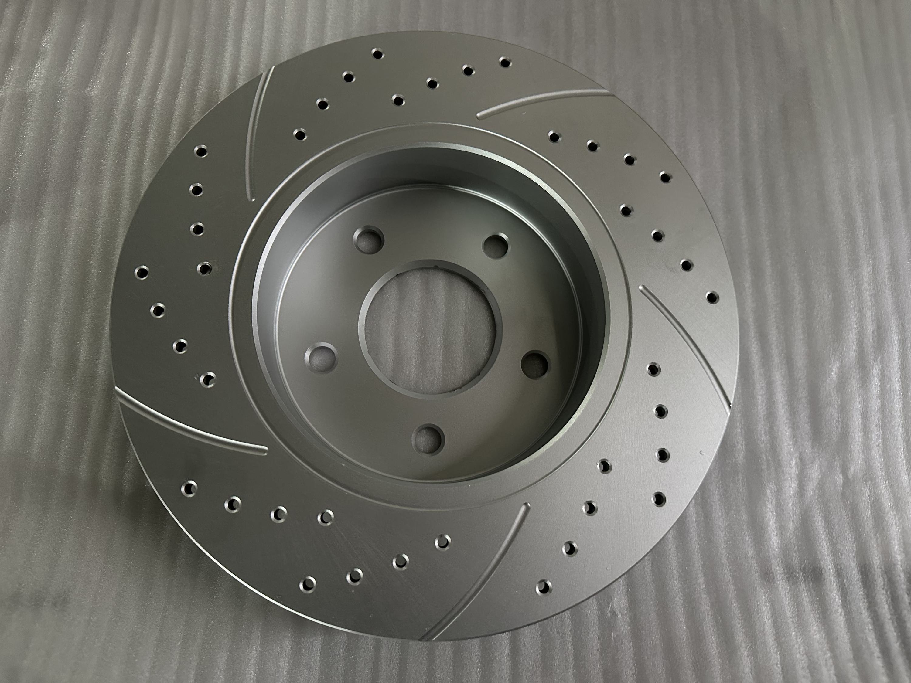 Ventilated Drilled Slotted Front Brake Rotor Disc 370*36mm OE 2224215100 Rear 292*14mm Brake Disc Manufacturer'S Wholesale 43206-6RR0A For Nissan ROGUE