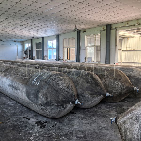 Coussins gonflables de lancement de navires durables en caoutchouc synthétique portable pour levage marin