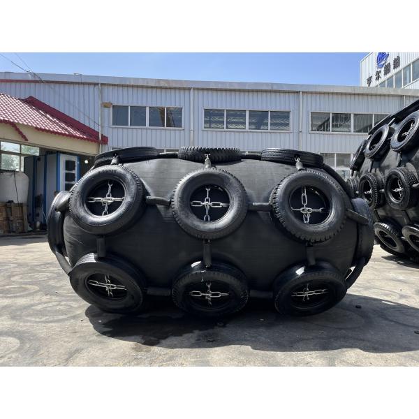 Pressure Cylinder Pneumatic Marine Fender With Customized Construction And Durability