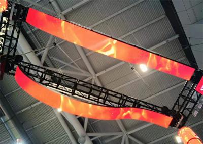 Les centres commerciaux P4 que flexible affichage à LED 3840 hertz ont courbé le mur visuel mené
