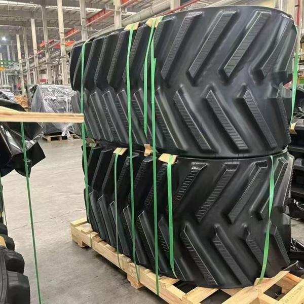 Agricultural Tractor Case IH STX Quadtrac Axial Flow Combine rubber track 30