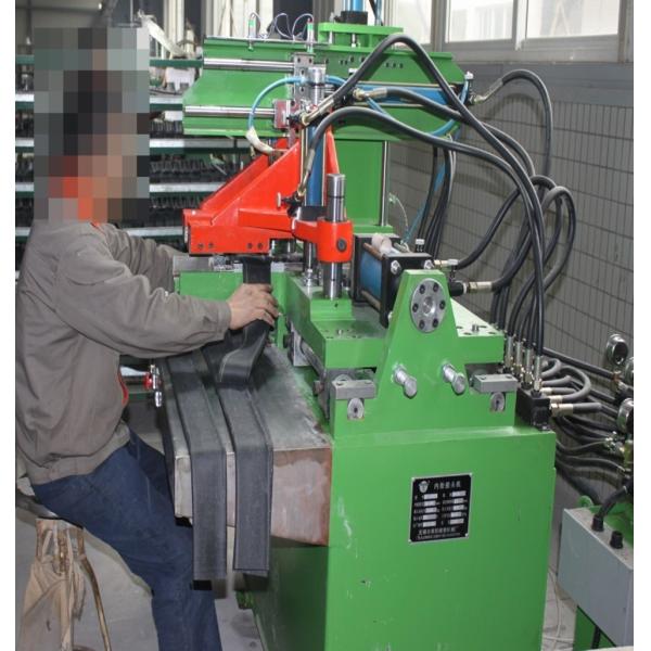 Comaxi (chongqing) Trading Company Limited