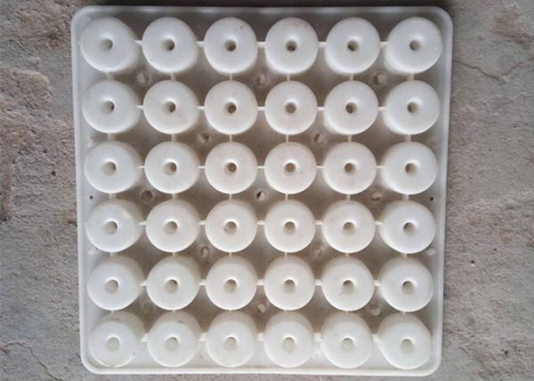 White Plastic Concrete Spacer Molds 25 * 25 * 6cm For Construction Abrasion Resistance