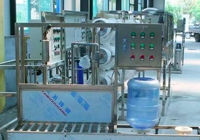 PET Bottle 5 Gallon Water Filling Machine With Rotary Filling System
