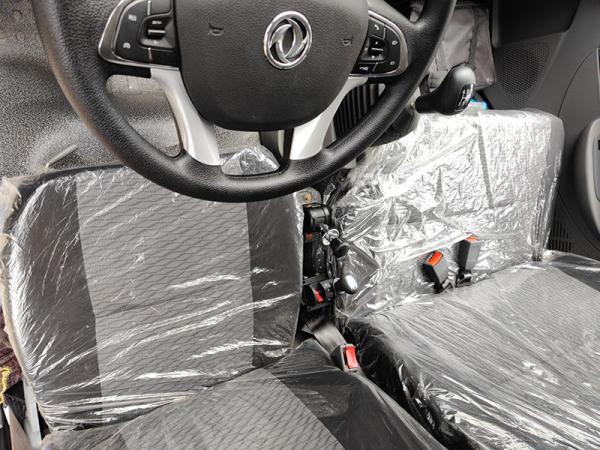 Veículo comercial novo usado 4x2 camião de descarga camião diesel DONGFENG