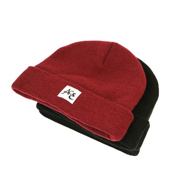 Wholesale Custom Beanie Your Own Embroidery Logo Woven Label 100% Acrylic Beanie Hat / Knitted Beanie In Winter